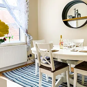 The Warwick - Quaint Victorian With Free Parking Lodge York